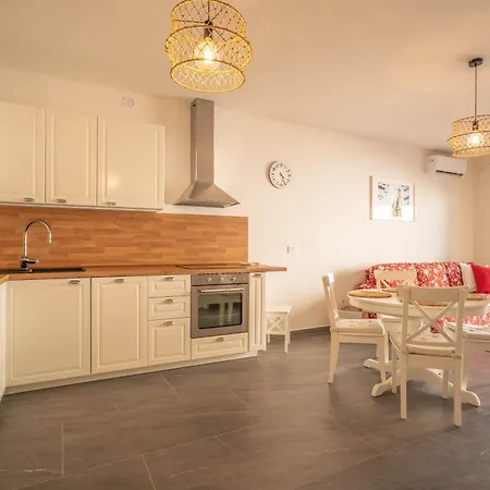 Apartment Seget 17 Trogir